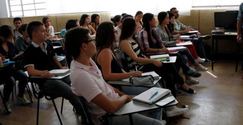 Nuevo método para que estudiantes en Colombia ganen experiencia laboral