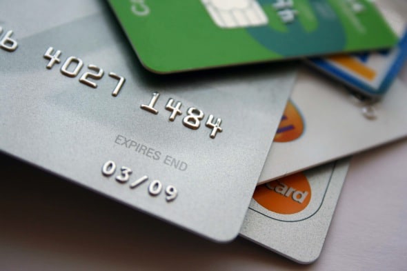 ¿No más tarjetas débito y crédito? Pagos en Colombia cambiarán