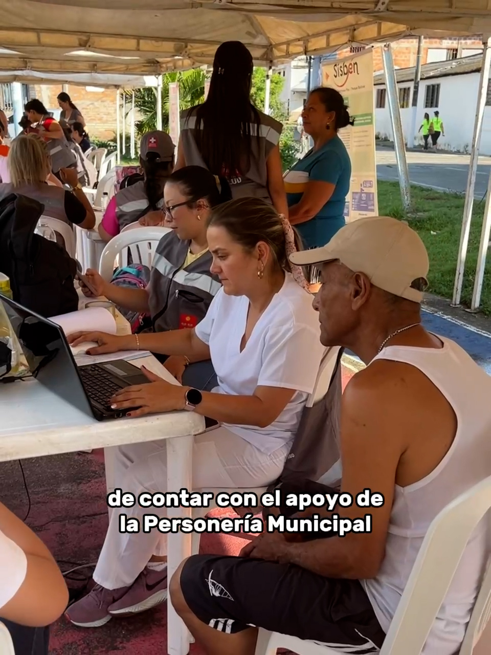Secretaría de Salud llega a La Arenera