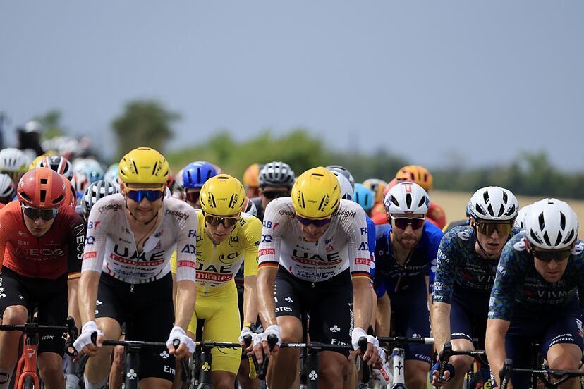 Jornada tranquila en la etapa 10 del Tour de Francia 2024