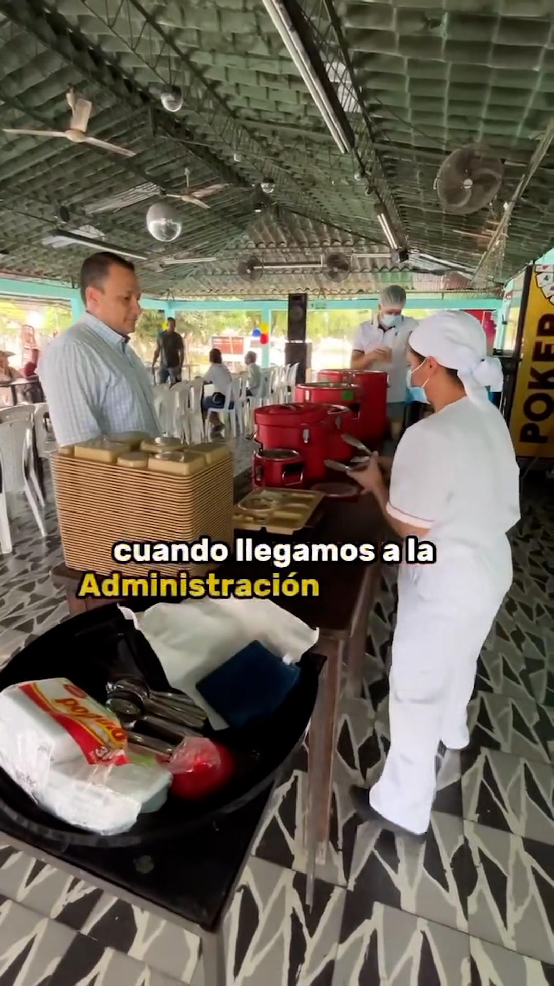 Comedores comunitarios brindan apoyo alimentario