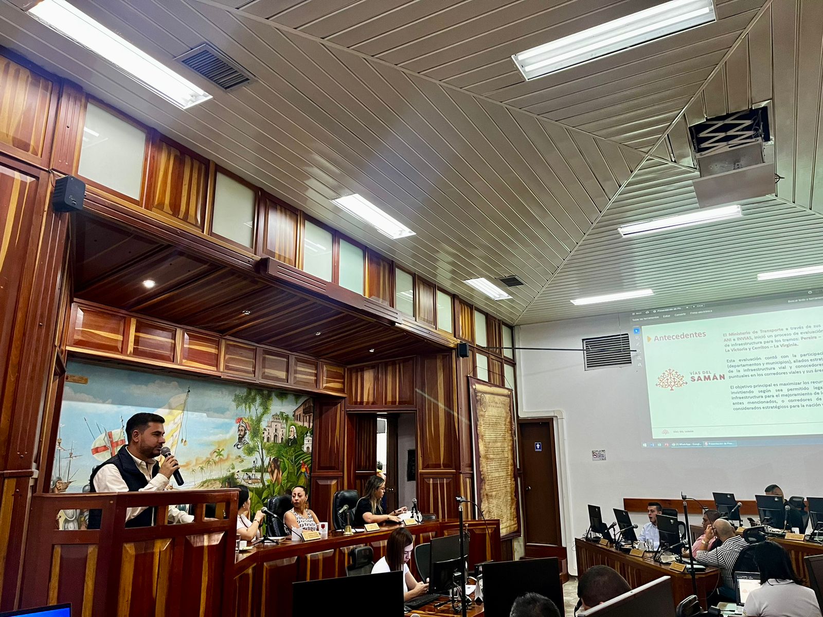 Concejo de Cartago socializa avances en Vías del Samán