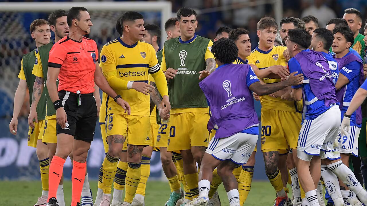 Wilmar Roldán centro de la polémica por la eliminación de Boca