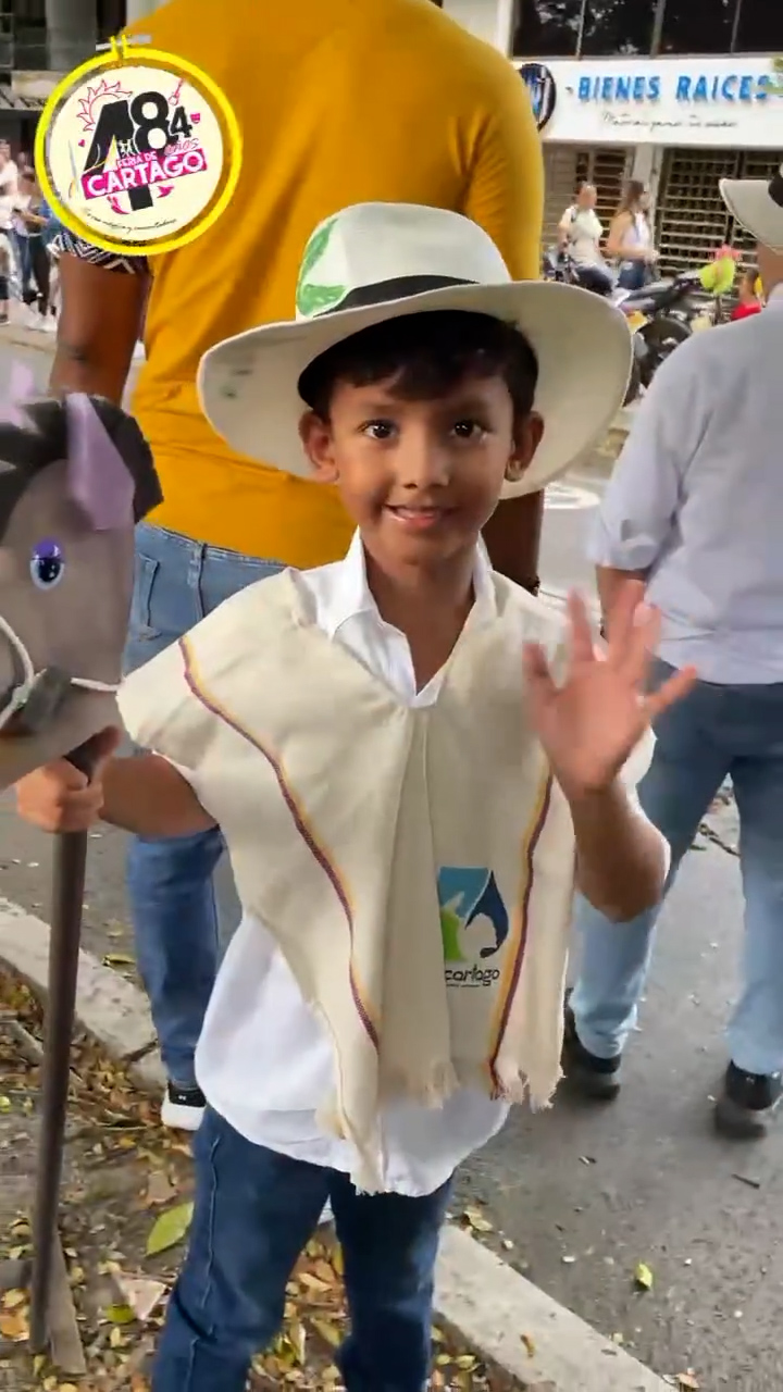 Cabalgata infantil en la Feria