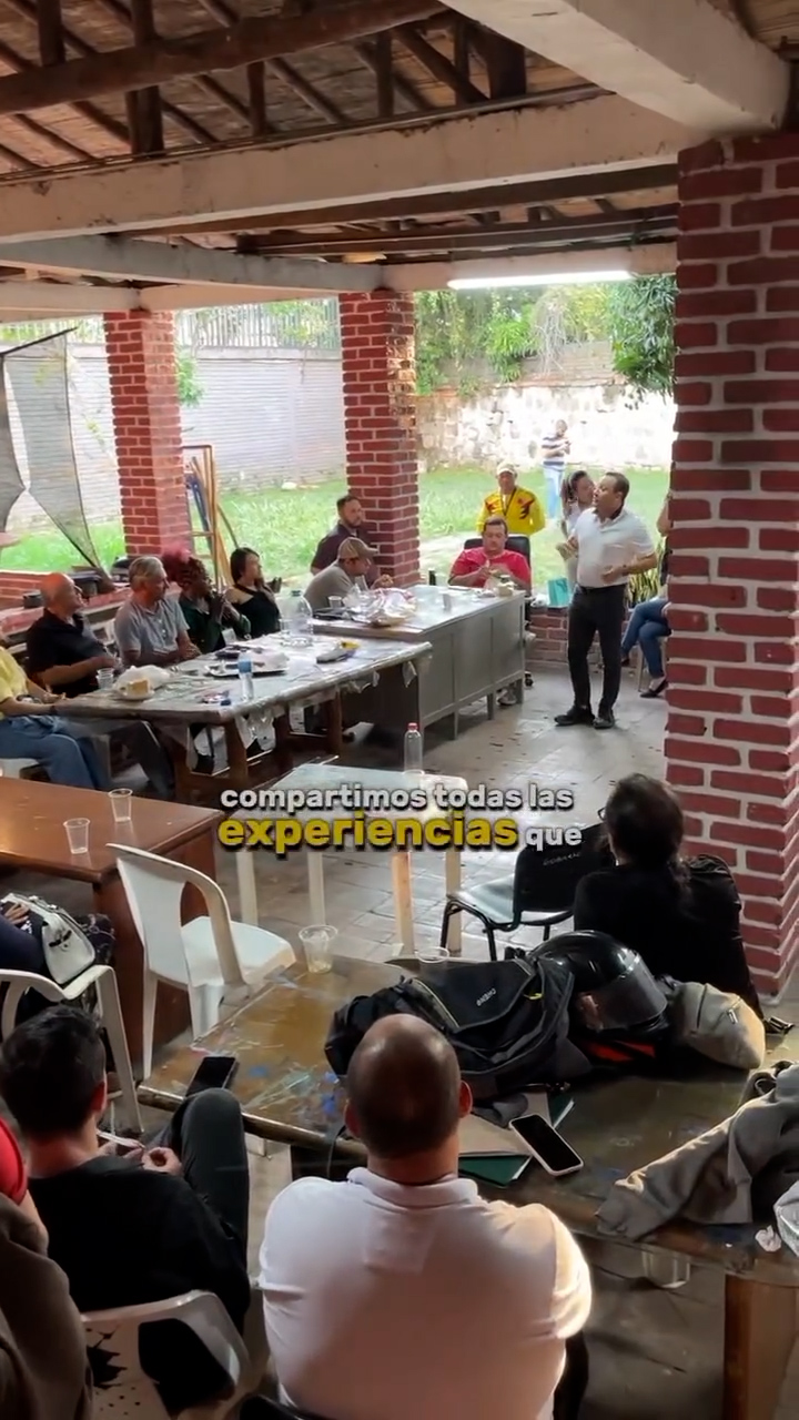 Encuentro con talleristas de Cultura