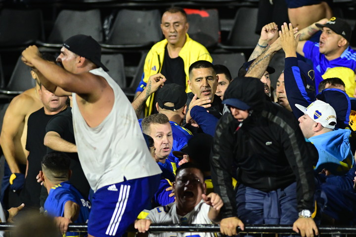 Violencia en la Copa Argentina ídolos de Boca actúan