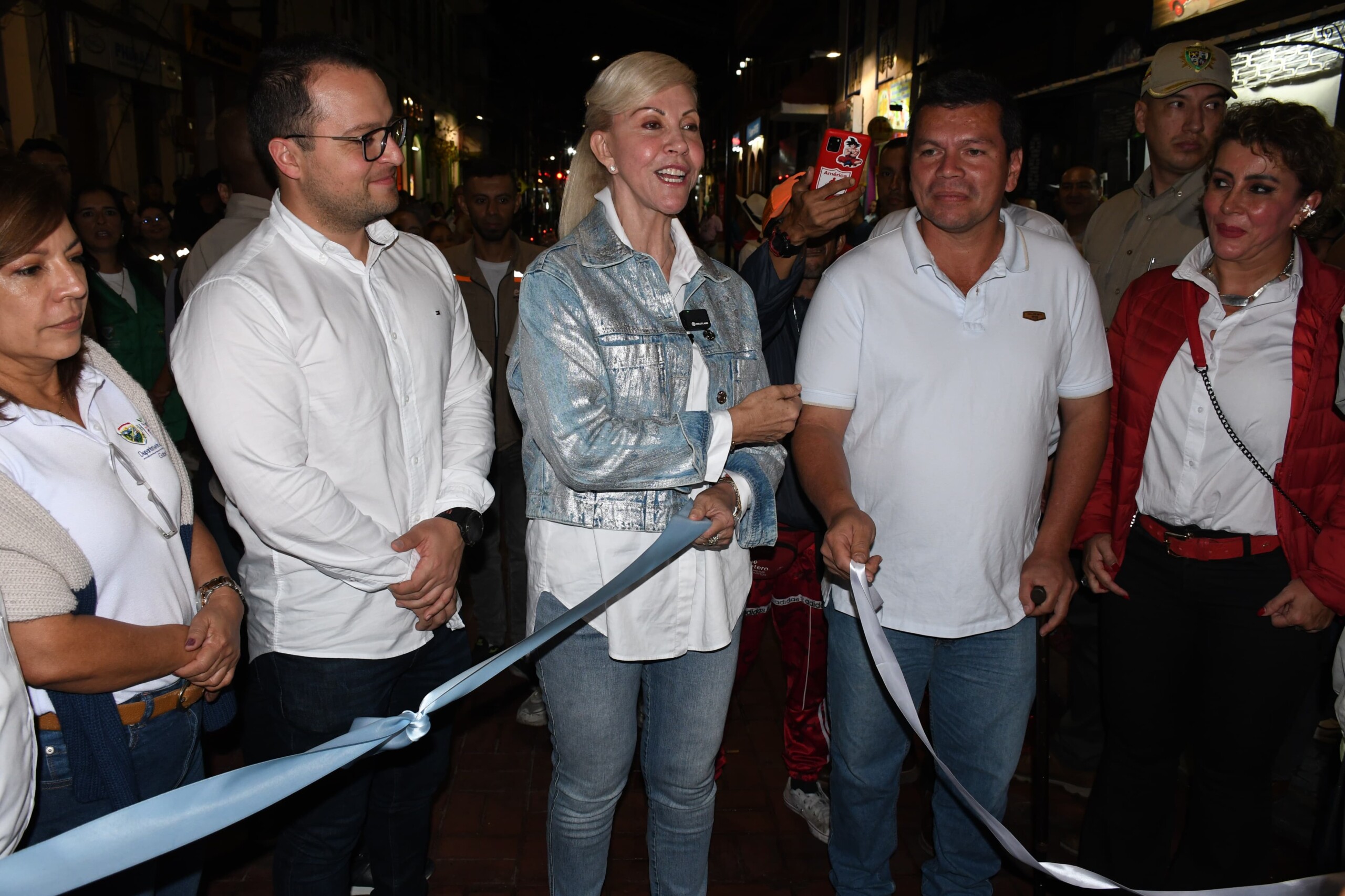 Sevilla estrena la renovada Calle Real