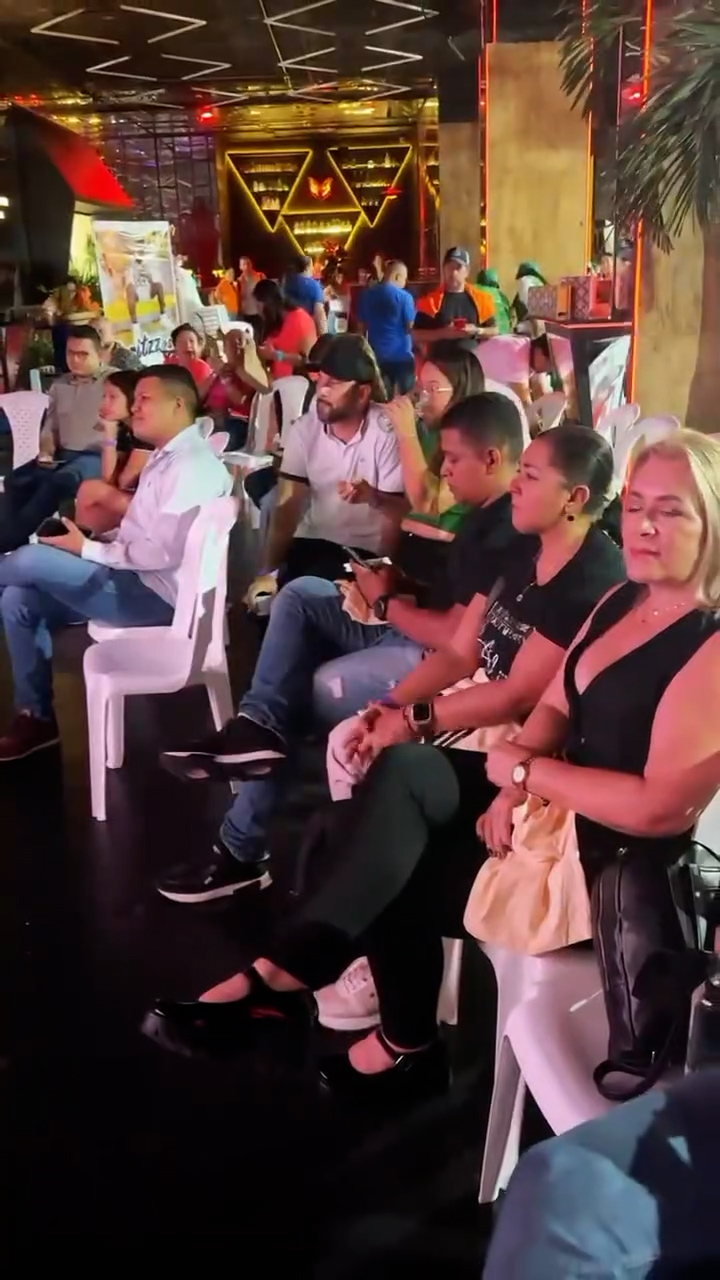 Alcalde Juan David Piedrahíta es reconocido por su apoyo a la industria nocturna
