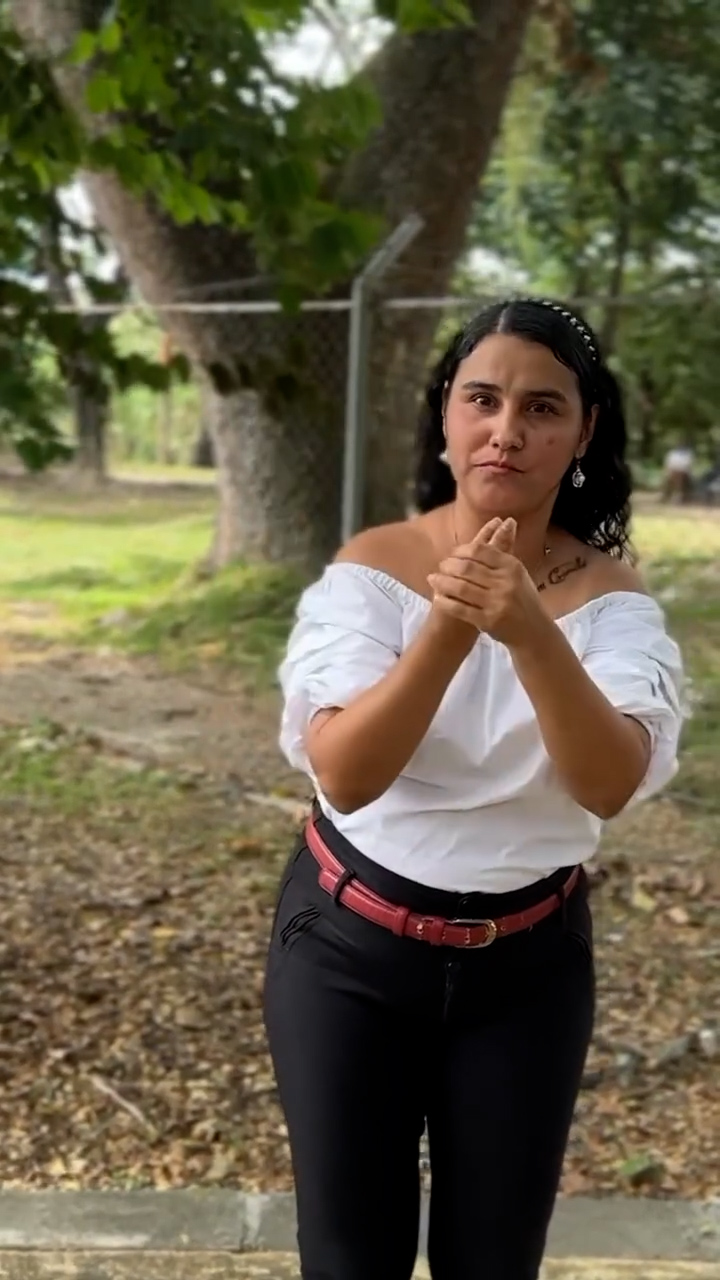 Lina María De La Pava: Compromiso Social