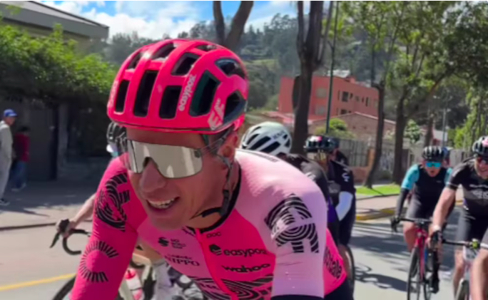 El Giro de Rigo se convierte en escenario de protestas contra Petro