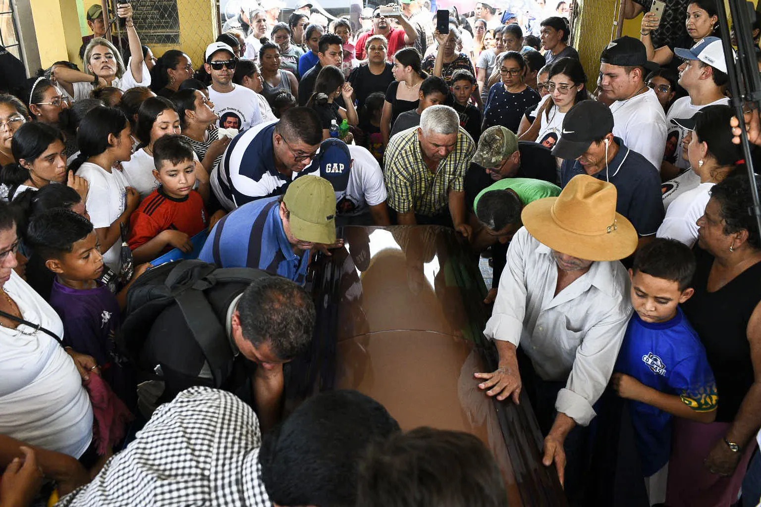 ¡De no creer! Hombre dado por muerto, despierta justo antes de ser cremado