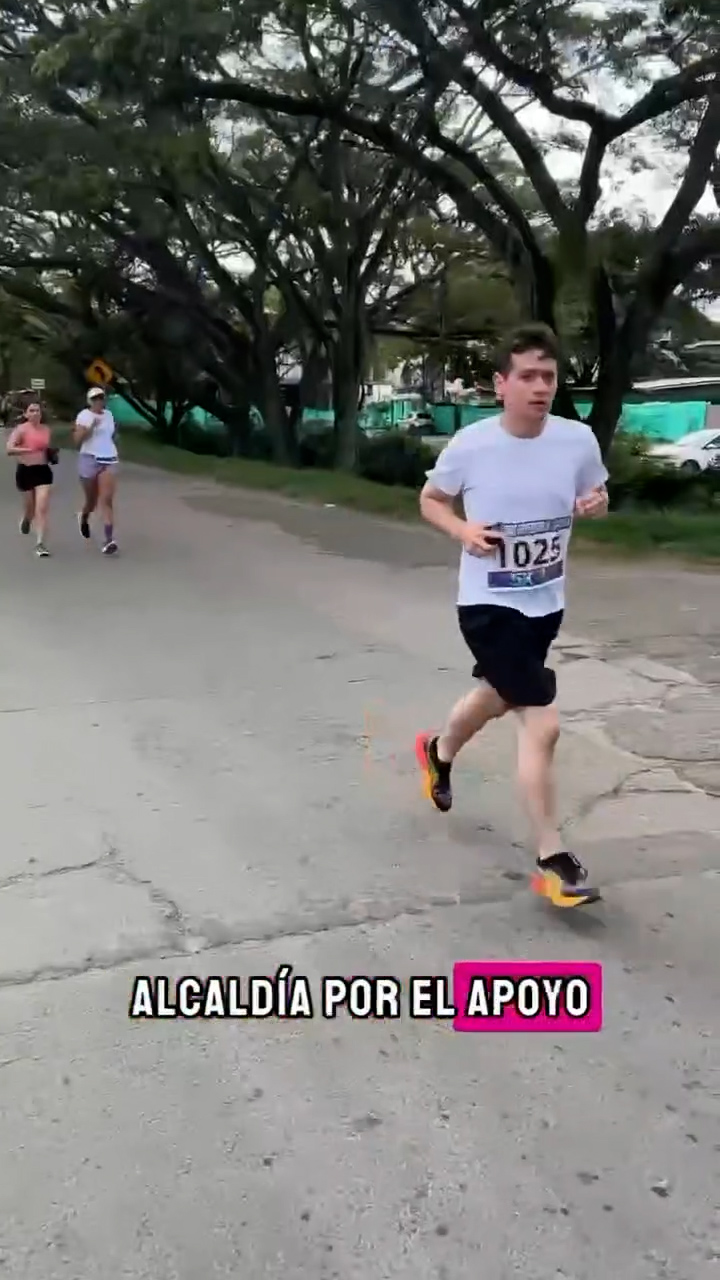 Carrera 5K de la Universidad Cooperativa en la Ciclovía del Sol