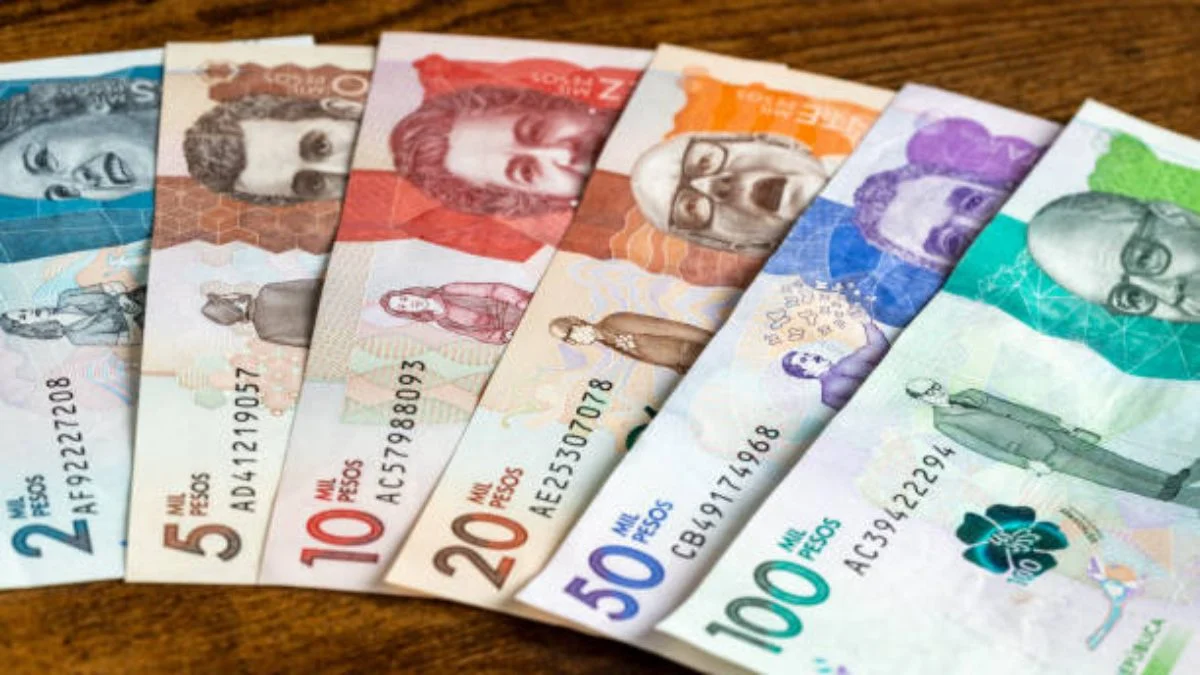 Salario mínimo en 2025: así quedarán los recargos y extras