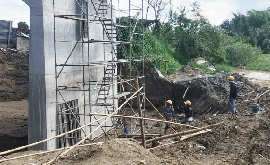 Avanza la construcción del puente en Bocas de Tuluá