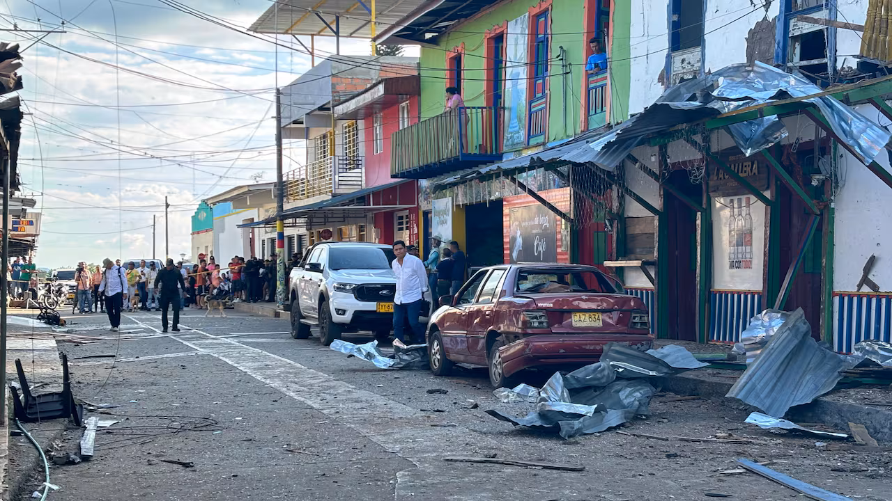 Recompensa de $100 millones por ataques en Riofrío