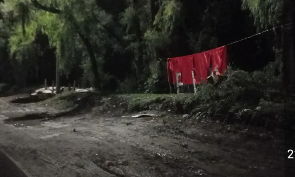 Encuentran bandera del ELN en importante vía