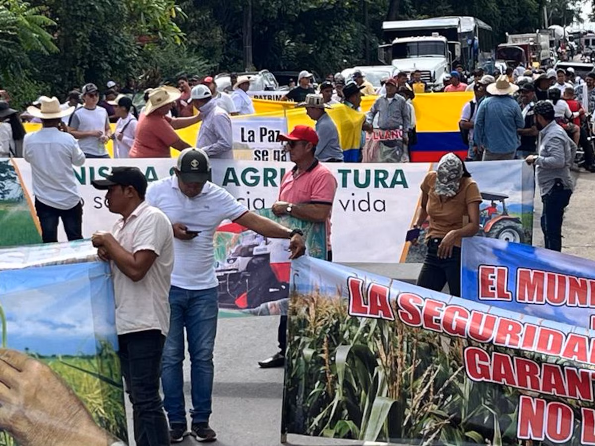 Se agrava el paro arrocero en Colombia