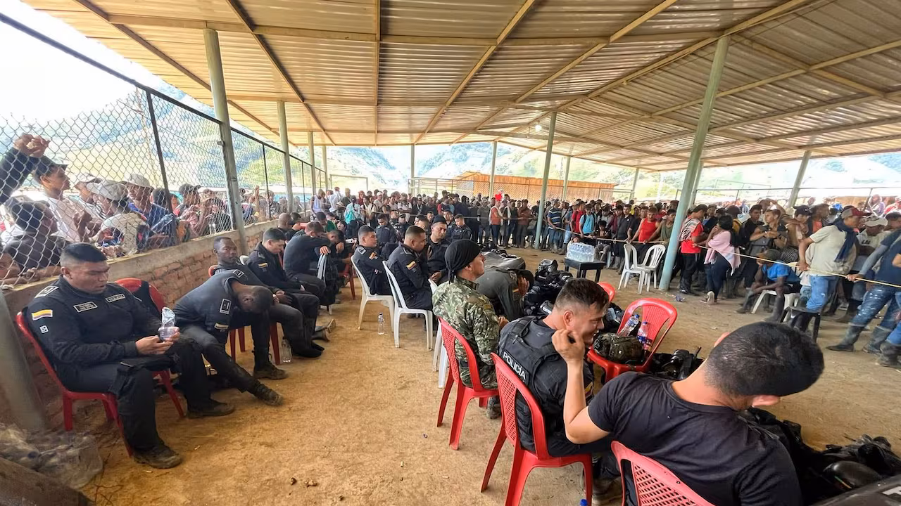 Crisis en El Plateado: Detención imprevista trunca liberaciones