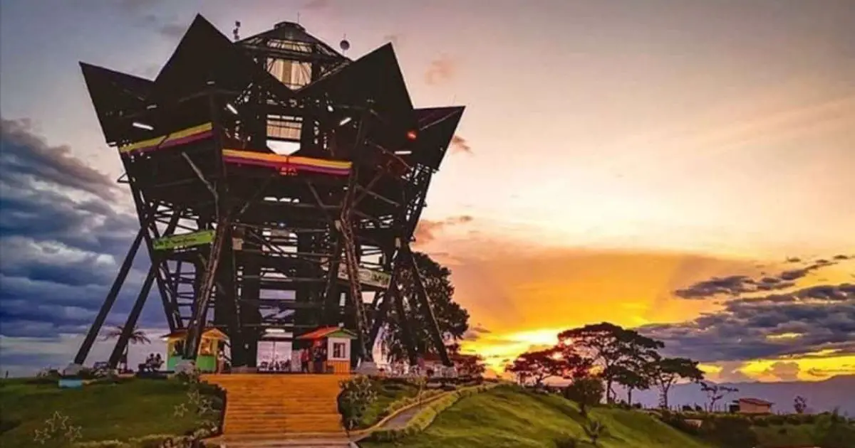 Así fue como un adulto mayor cayó al vacío desde el mirador de Filandia, Quindío