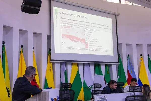 Lluvias en abril aumentarán 50 %, advierte el Ideam a Risaralda