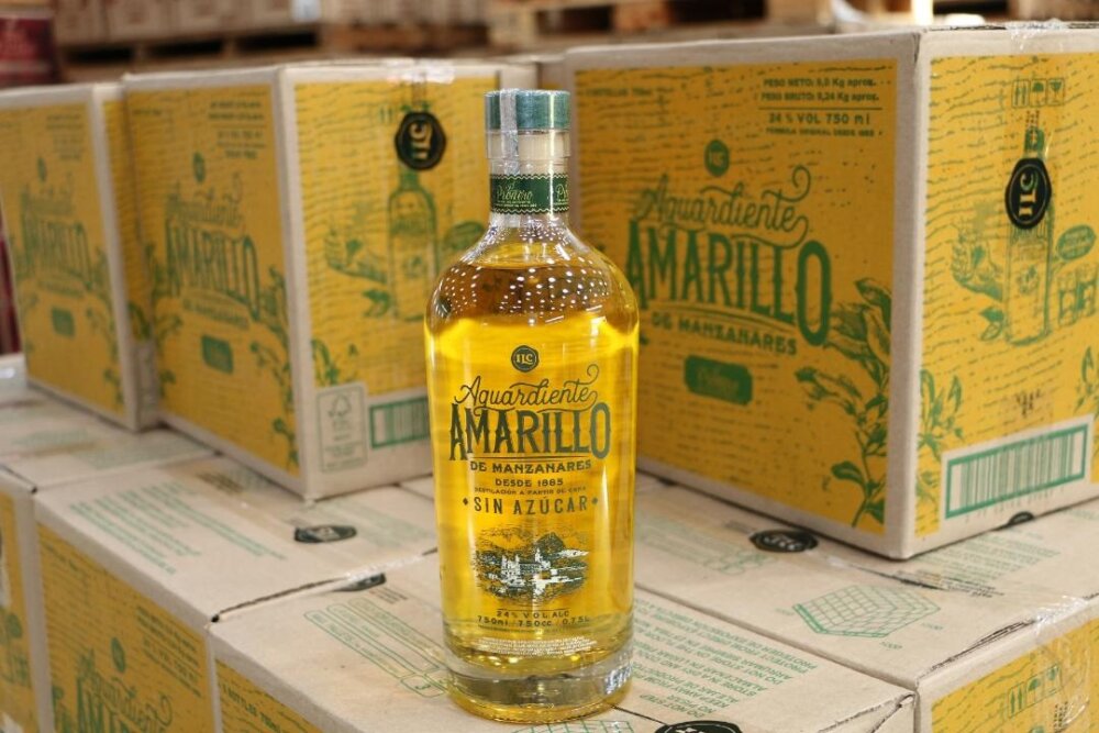 Aguardiente Amarillo entra a Antioquia y reta al rey