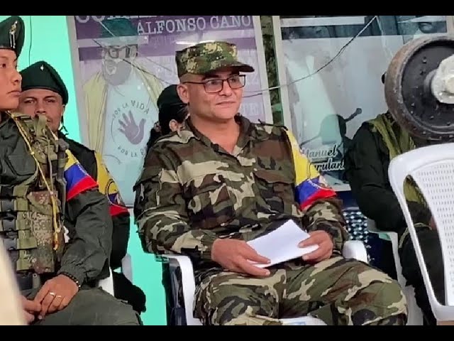 Iván Mordisco vivo o muerto en Colombia