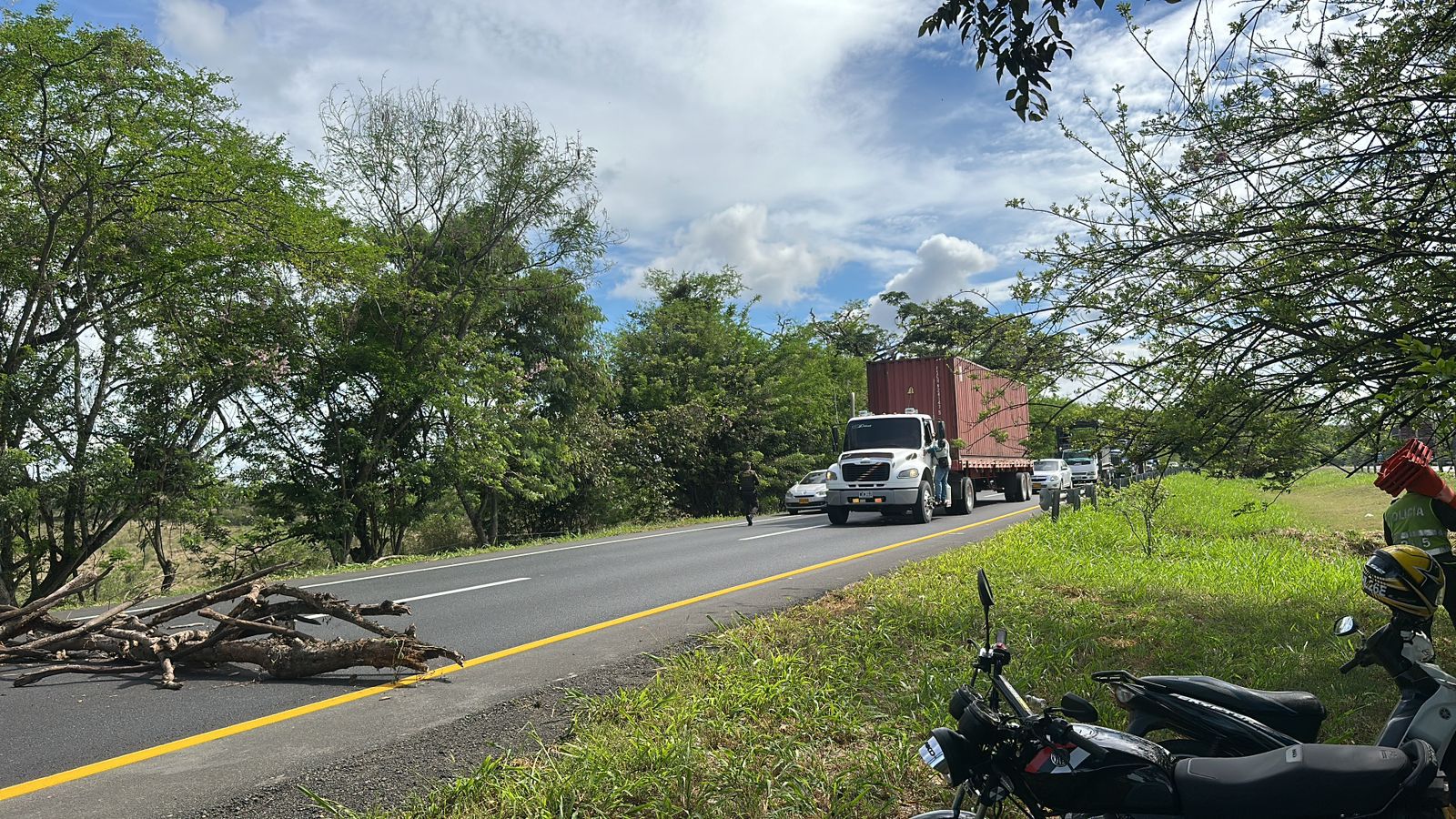 Plantón en Zarzal sacude al norte del Valle