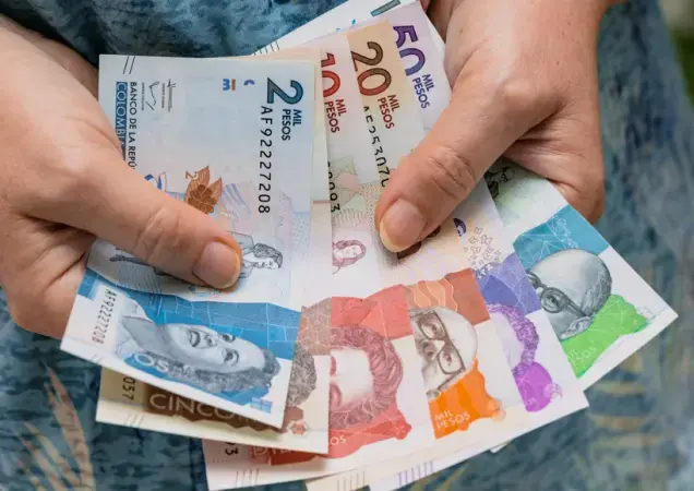 Así avanza la negociación del salario mínimo 2026 en Colombia