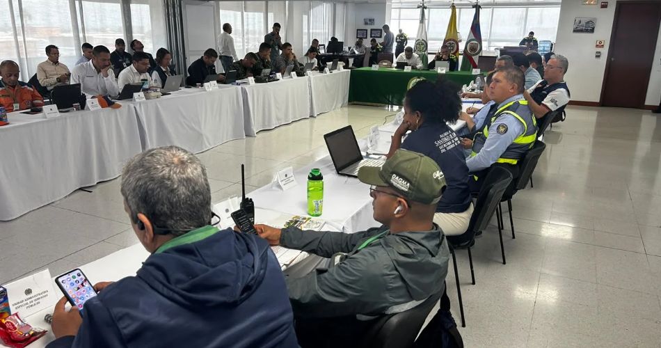Acompañamiento de la Policía y el Ejército Nacional durante las movilizaciones en el Valle del Cauca.