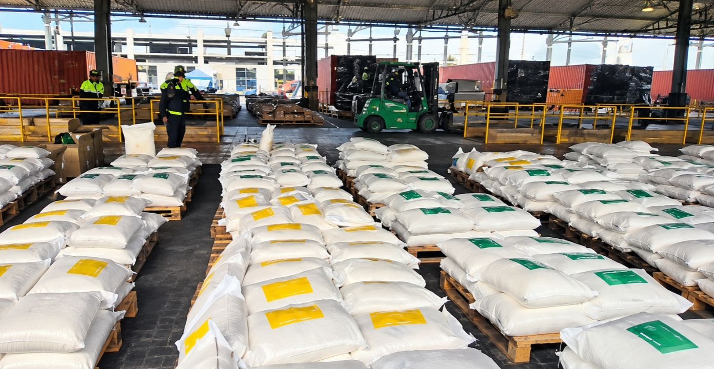 Incautan toneladas de cocaína mezclada con panela en Cartagena