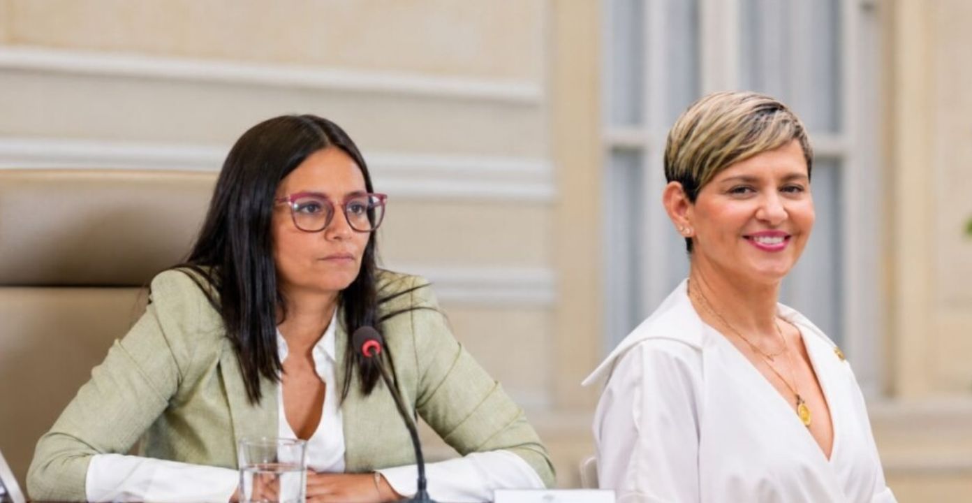 Angie Rodríguez afirma que oyó a Alcocer golpear a Petro