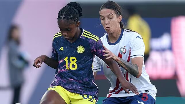 Colombia Triunfa sobre Puerto Rico y Avanza a Cuartos en la Copa Oro W