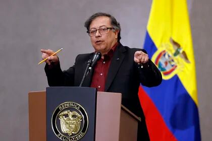 Concejales de Bogotá rechazan propuesta de Petro