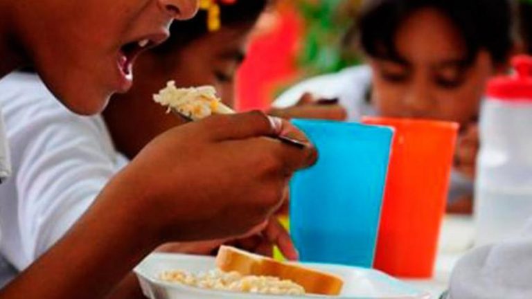 +100,000 niños sin acceso al Programa de Alimentación Escolar