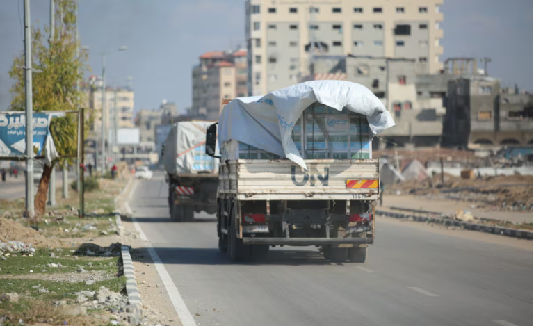 Gaza recibe 200 camiones de ayuda tras la tregua