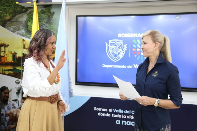 Diana Margarita López asume Secretaría de Vivienda del Valle