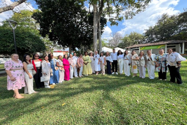Gestoras Sociales del Valle fortalecen la inclusión