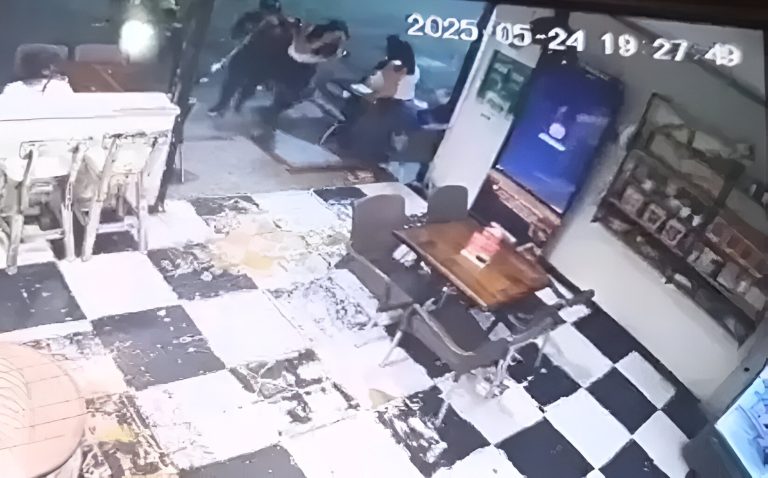 Ataque con químico a mujeres quedó grabado