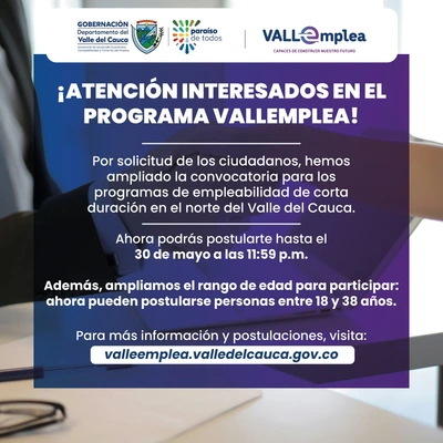 Jóvenes participando en cursos cortos de formación técnica del programa VALLEmplea