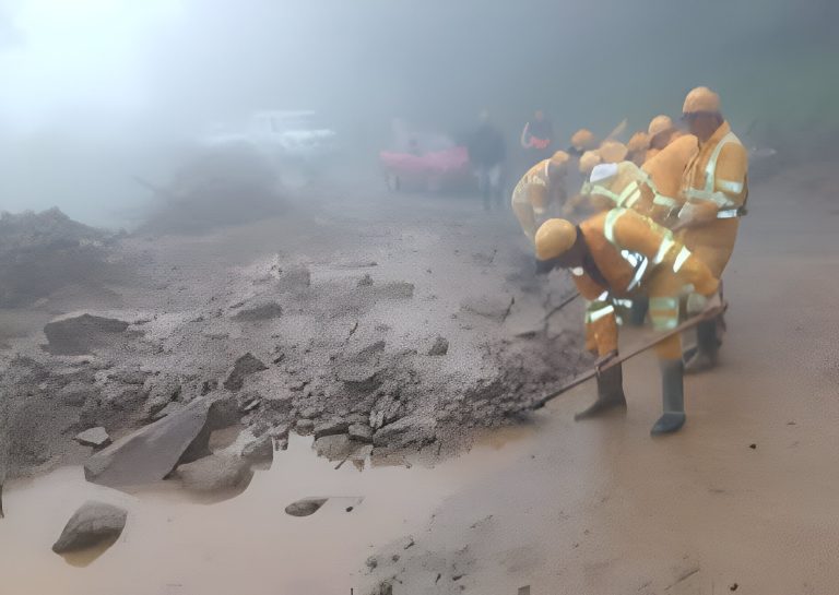 Cierre vía Manizales Bogotá desata caos vial