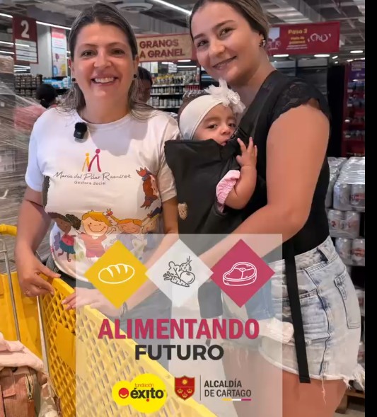 Entrega del programa Alimentando Futuro a madres gestantes
