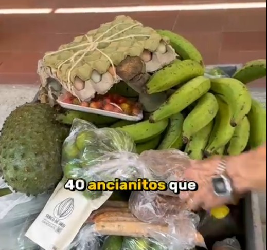 Productos del campo entregados por el mercado campesino de Cartago al hogar Mi Casita.