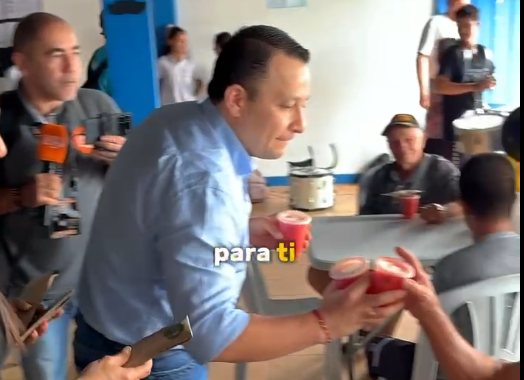 Celebración Día del Padre con adultos mayores en Cartago