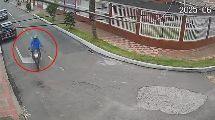 Motociclista captado en video vinculado al caso Uribe