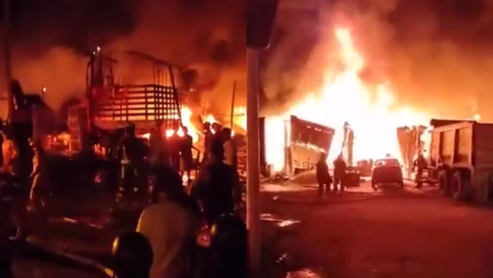 Fuego arrasa parqueadero en La Virginia, Risaralda