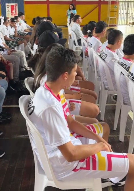 Jóvenes reconocidos en el Día Nacional de la Juventud en Cartago