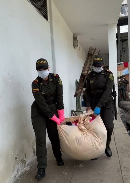 Limpieza y fumigación en Estación de Policía Cartago