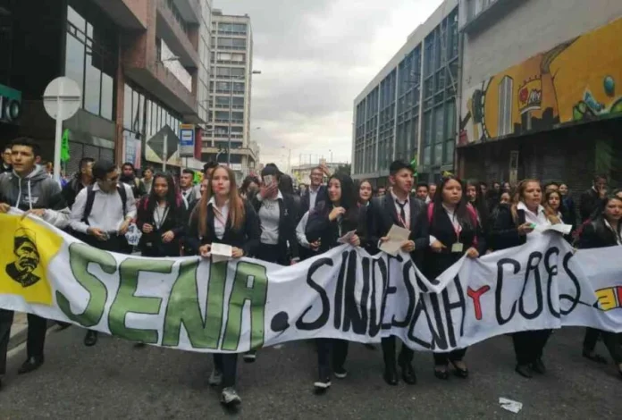 Se avecina paro nacional indefinido en el Sena.