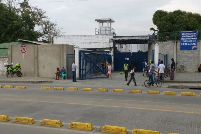 Explosión estremece cárcel Villahermosa en Cali.
