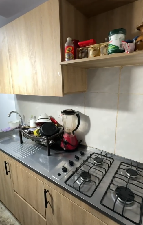 mejoramiento de vivienda en la zona rural con cocinas y baños dignos.